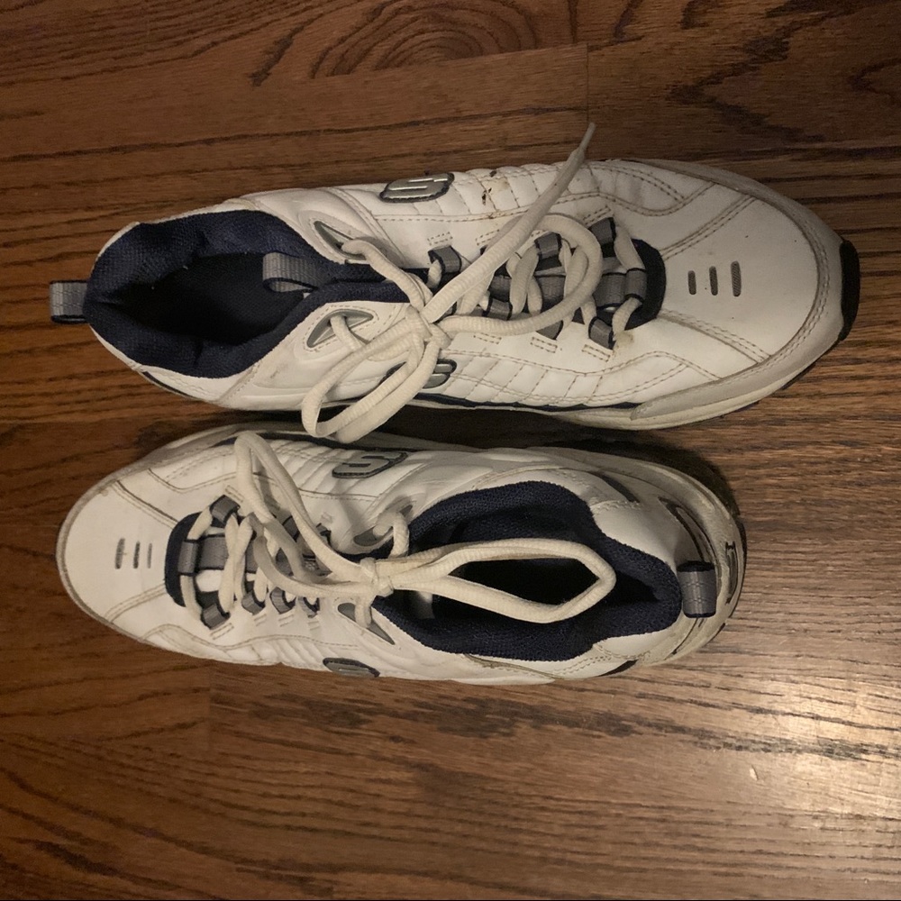 Sketchers white tennis shoes size 11 men - Picture 2 of 4